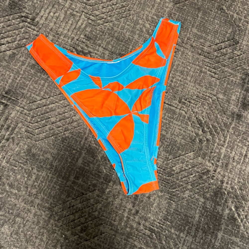 Fabletics High Waist Bikini Bottoms Size S